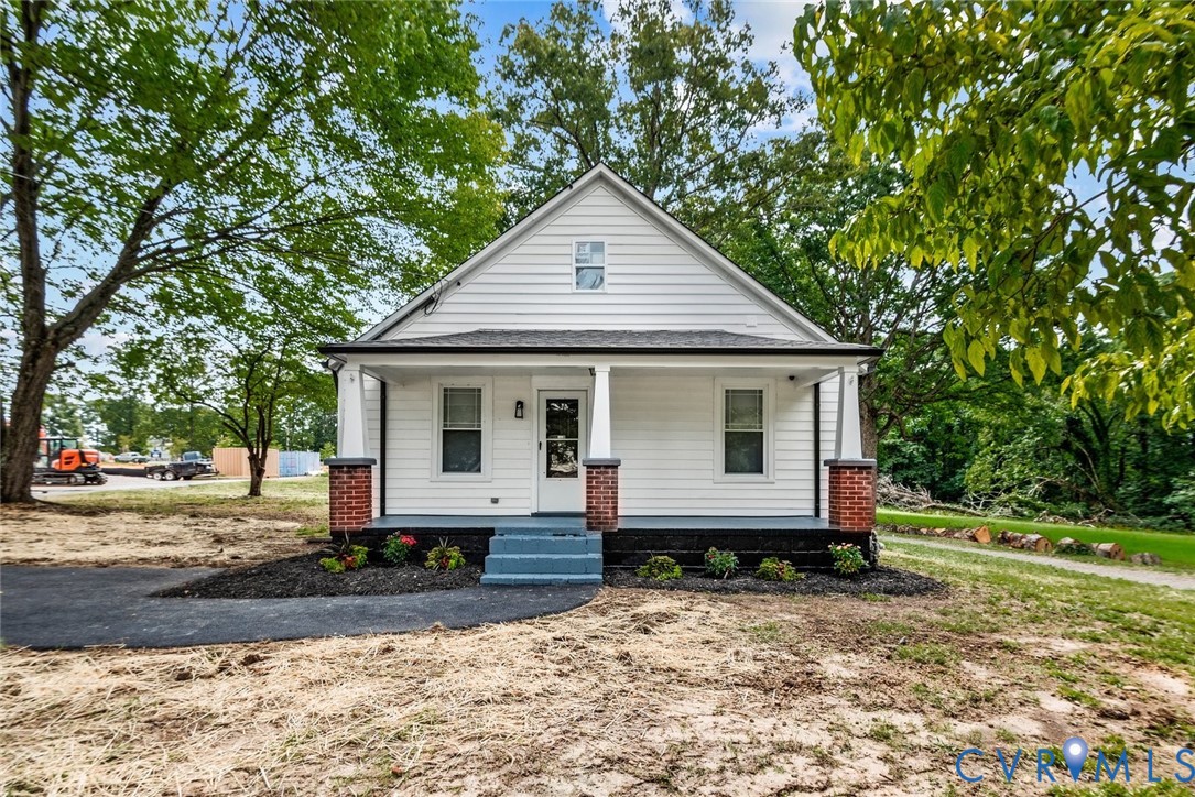 3737 Grubbs Lane