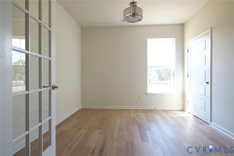 Tiny photo for 02 Canoe Pointe Loop #34-5, Chesterfield, VA 23120 (MLS # 2617931)
