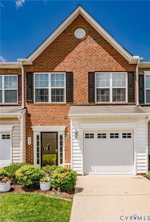 Photo of 7455 Washington Arch Drive, Mechanicsville, VA 23111 (MLS # 2617500)