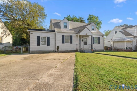 Tiny photo for 3917 Peyton Avenue, Richmond, VA 23224 (MLS # 2626744)