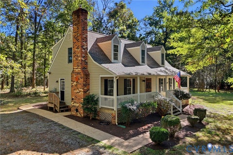 Photo of 7270 Crossing Oaks Trail, Mechanicsville, VA 23111 (MLS # 2628116)