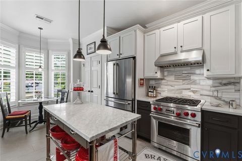 Tiny photo for 5032 Park Commons Loop #9, Glen Allen, VA 23059 (MLS # 2613626)
