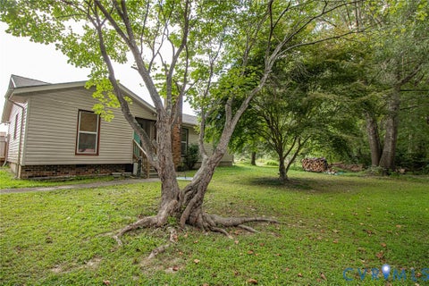 Tiny photo for 10110 Southampton Road, Disputanta, VA 23842 (MLS # 2627150)