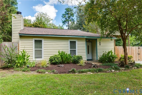 Tiny photo for 5702 Linda Road, Sandston, VA 23150 (MLS # 2625829)