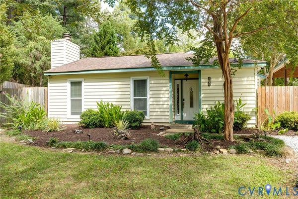 5702 LINDA RD, SANDSTON, VA 23150 - Image 898d808f3fbcfecde6bab56ff5b91de0/521409164