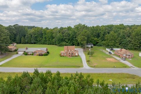 Tiny photo for 1300 Sussex Drive, Emporia, VA 23847 (MLS # 2611168)