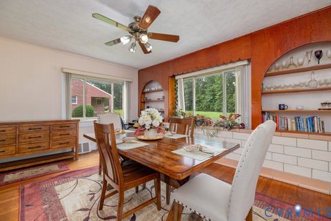 Tiny photo for 1300 Sussex Drive, Emporia, VA 23847 (MLS # 2611168)