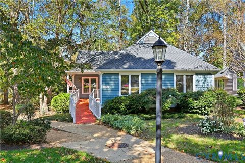 Photo of 14712 Boyces Cove Drive, Chesterfield, VA 23112 (MLS # 2528359)