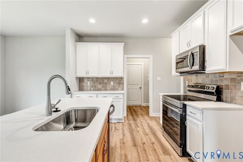 Tiny photo for 12607 Poplar Village Place, Chester, VA 23831 (MLS # 2503880)