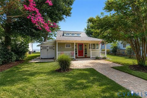 Photo of 450 Cottage Row, Tappahannock, VA 22560 (MLS # 2619060)