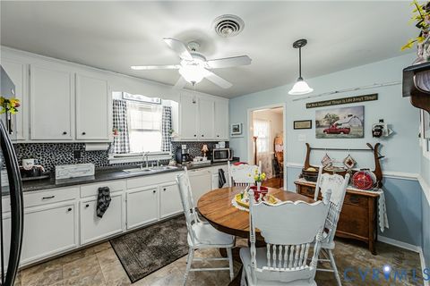 Tiny photo for 8225 Old Roxbury Road, Quinton, VA 23141 (MLS # 2608043)