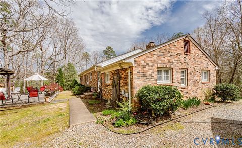 Tiny photo for 8225 Old Roxbury Road, Quinton, VA 23141 (MLS # 2608043)