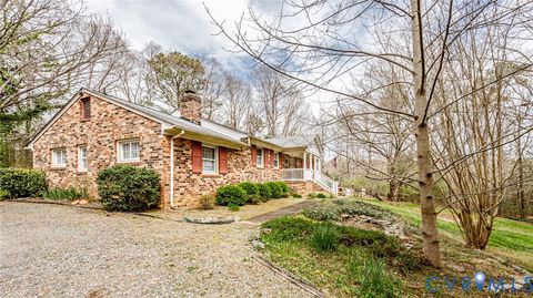 Tiny photo for 8225 Old Roxbury Road, Quinton, VA 23141 (MLS # 2608043)