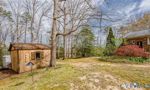 Tiny photo for 8225 Old Roxbury Road, Quinton, VA 23141 (MLS # 2608043)