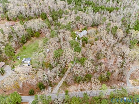 Tiny photo for 8225 Old Roxbury Road, Quinton, VA 23141 (MLS # 2608043)