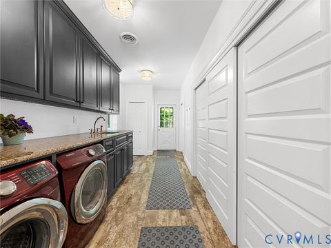 Tiny photo for 700 Tiber Lane, Richmond, VA 23226 (MLS # 2612917)