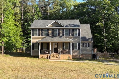 Photo of 332 Dylan Drive, Aylett, VA 23009 (MLS # 2613325)