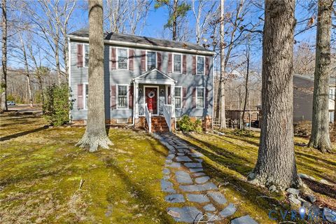Photo of 12924 Glengate Road, Chesterfield, VA 23114 (MLS # 2533258)