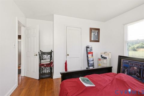 Tiny photo for 95 Culpeper AVE, Petersburg, VA 23803 (MLS # 2618203)