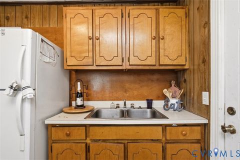 Tiny photo for 95 Culpeper AVE, Petersburg, VA 23803 (MLS # 2618203)