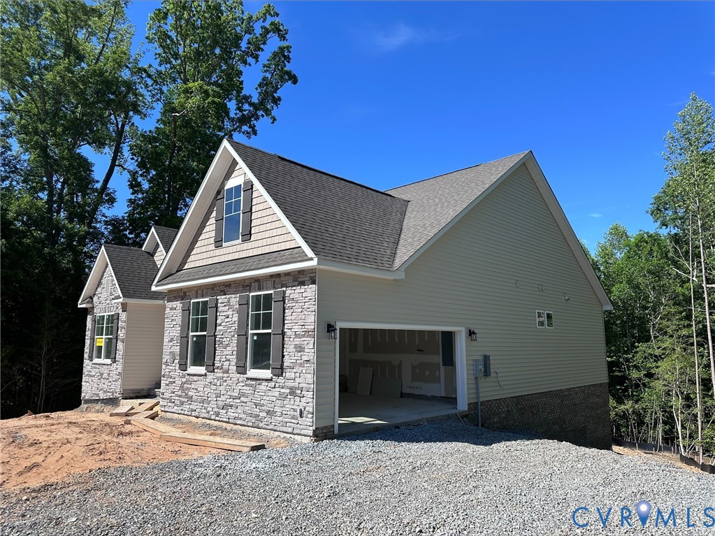 8142 Lake Margaret Terrace