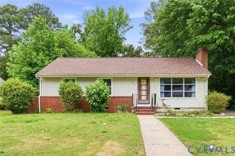 Tiny photo for 311 Holly Hill Drive, Petersburg, VA 23805 (MLS # 2613617)