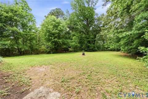 Tiny photo for 311 Holly Hill Drive, Petersburg, VA 23805 (MLS # 2613617)