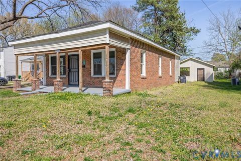 Tiny photo for 107 S 9th Avenue, Hopewell, VA 23860 (MLS # 2533909)