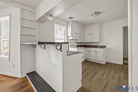 Tiny photo for 107 S 9th Avenue, Hopewell, VA 23860 (MLS # 2533909)