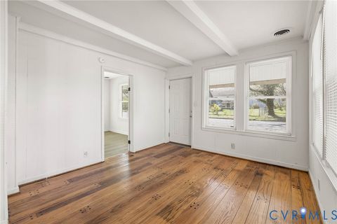 Tiny photo for 107 S 9th Avenue, Hopewell, VA 23860 (MLS # 2533909)