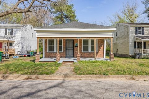 Photo of 107 S 9th Avenue, Hopewell, VA 23860 (MLS # 2533909)