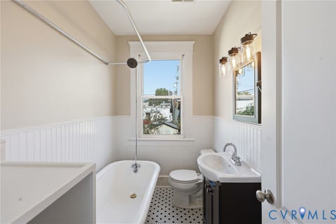 Tiny photo for 3338 Parkwood Avenue, Richmond, VA 23221 (MLS # 2628390)