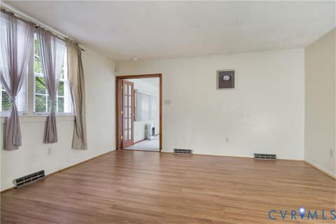 Tiny photo for 228 Oaktree Road, Williamsburg, VA 23185 (MLS # 2622473)