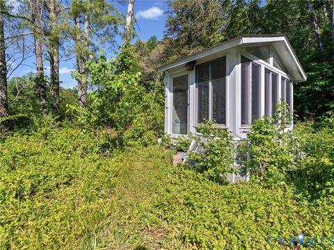 Tiny photo for 265 Signboard Road, Bumpass, VA 23024 (MLS # 2613406)
