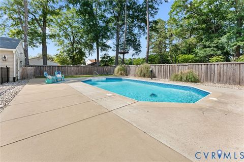 Tiny photo for 1012 North Avenue, Hopewell, VA 23860 (MLS # 2613453)