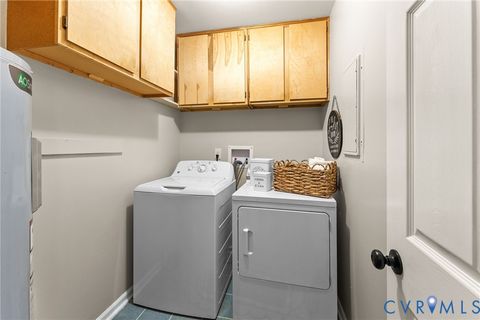 Tiny photo for 1012 North Avenue, Hopewell, VA 23860 (MLS # 2613453)