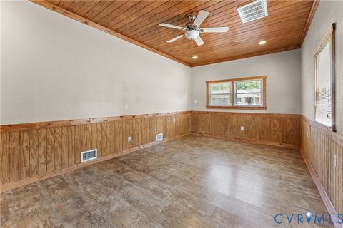 Tiny photo for 1012 North Avenue, Hopewell, VA 23860 (MLS # 2613453)