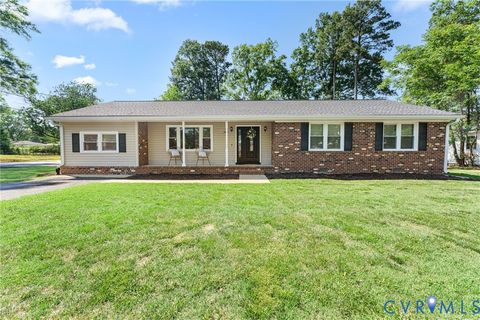 Tiny photo for 1012 North Avenue, Hopewell, VA 23860 (MLS # 2613453)