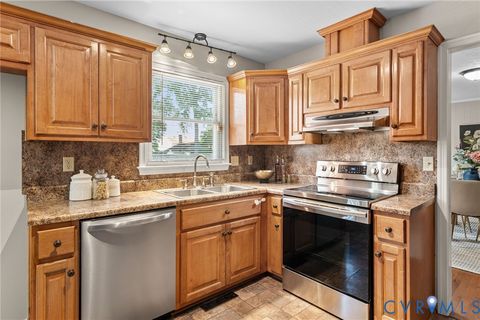 Tiny photo for 1012 North Avenue, Hopewell, VA 23860 (MLS # 2613453)