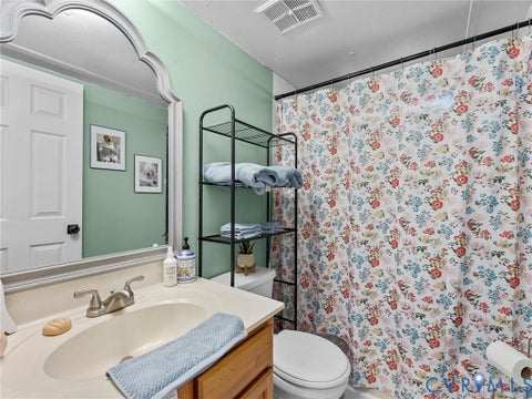 Tiny photo for 17009 Lansmill Drive, South Chesterfield, VA 23834 (MLS # 2627584)