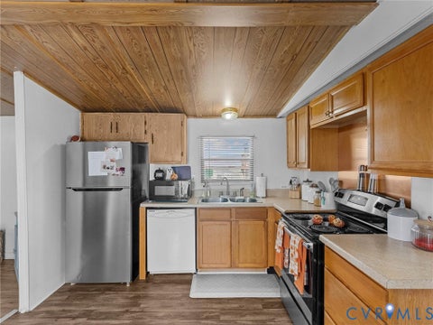 Tiny photo for 17009 Lansmill Drive, South Chesterfield, VA 23834 (MLS # 2627584)