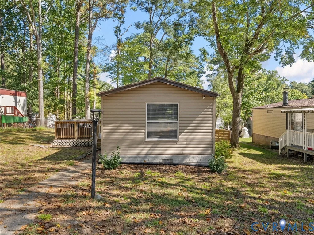 17009 Lansmill Drive