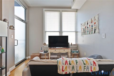 Tiny photo for 1414 W Marshall Street #U402, Richmond, VA 23220 (MLS # 2532181)