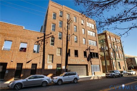 Photo of 1414 W Marshall Street #U402, Richmond, VA 23220 (MLS # 2532181)