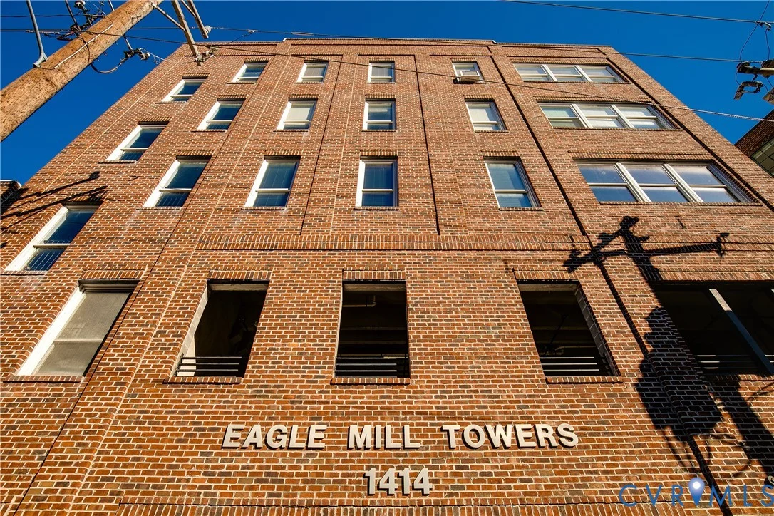 1414 W Marshall Street Unit U402