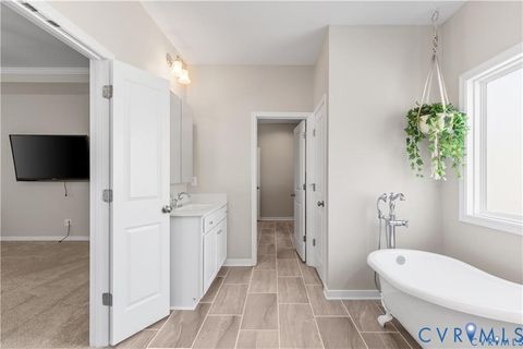 Tiny photo for 19620 Ahern Road, Moseley, VA 23120 (MLS # 2610765)