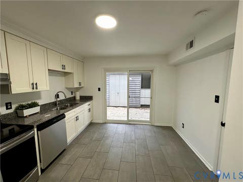 Tiny photo for 70 Summer East, Williamsburg, VA 23188 (MLS # 2621249)