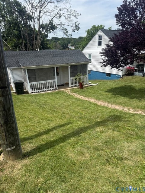 Photo of 612 C Street, Staunton, VA 24401 (MLS # 2620280)