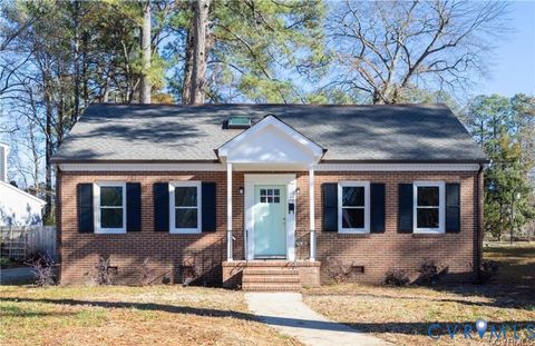 Photo of 710 Hampton Road, Petersburg, VA 23805 (MLS # 2617587)