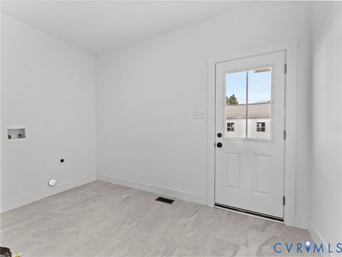 Tiny photo for 317 S 19th Avenue, Hopewell, VA 23860 (MLS # 2607129)